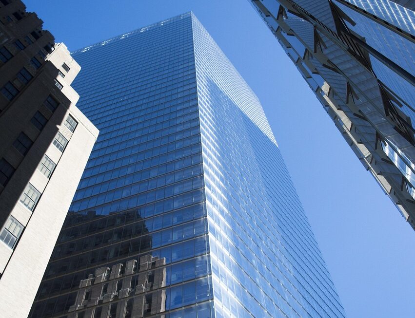 10 Maneiras de Ganhar Dinheiro em Casa com Peuou de Investimento